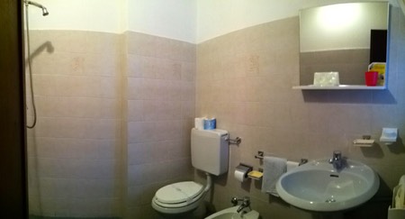 Bagno in camera doppia Hotel Rosapineta